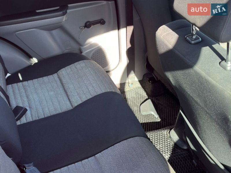 Хэтчбек Suzuki SX4 2008 в Прилуках фото 12 Хэтчбек Suzuki SX4 2008 в Прилуках