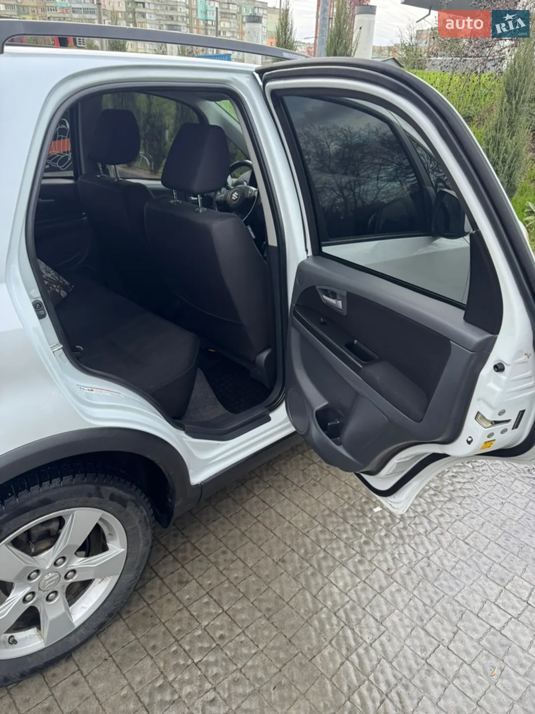 2012 Suzuki SX4 - мініатюра 14