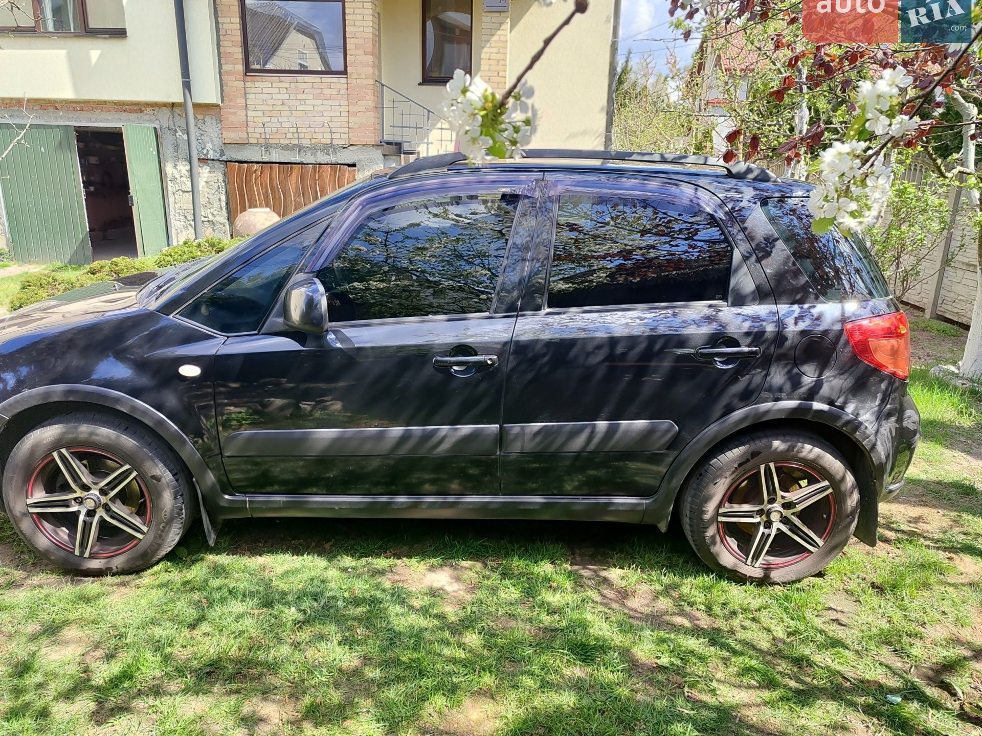 2011 Suzuki SX4 - мініатюра 2
