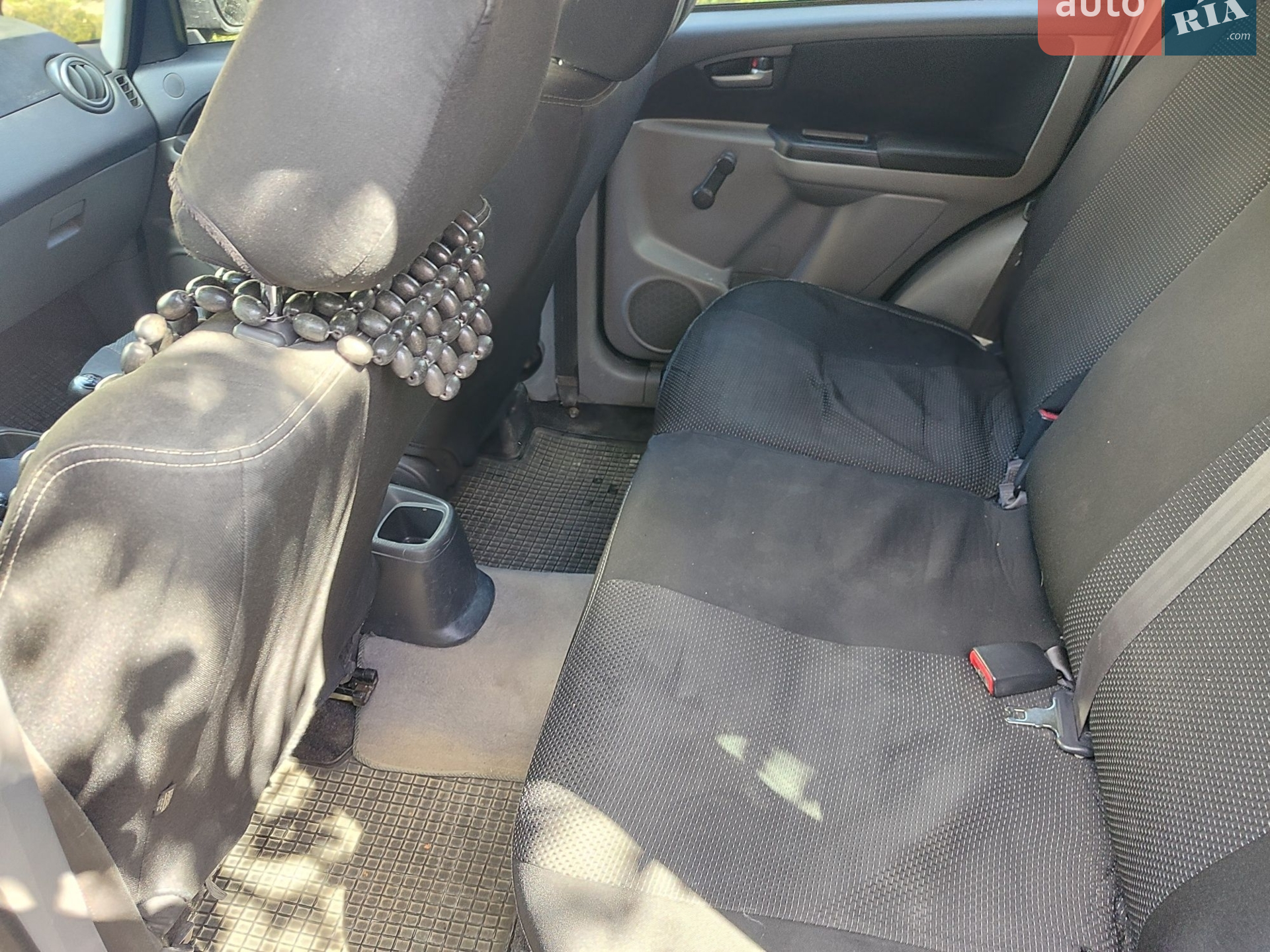 2011 Suzuki SX4 - мініатюра 5