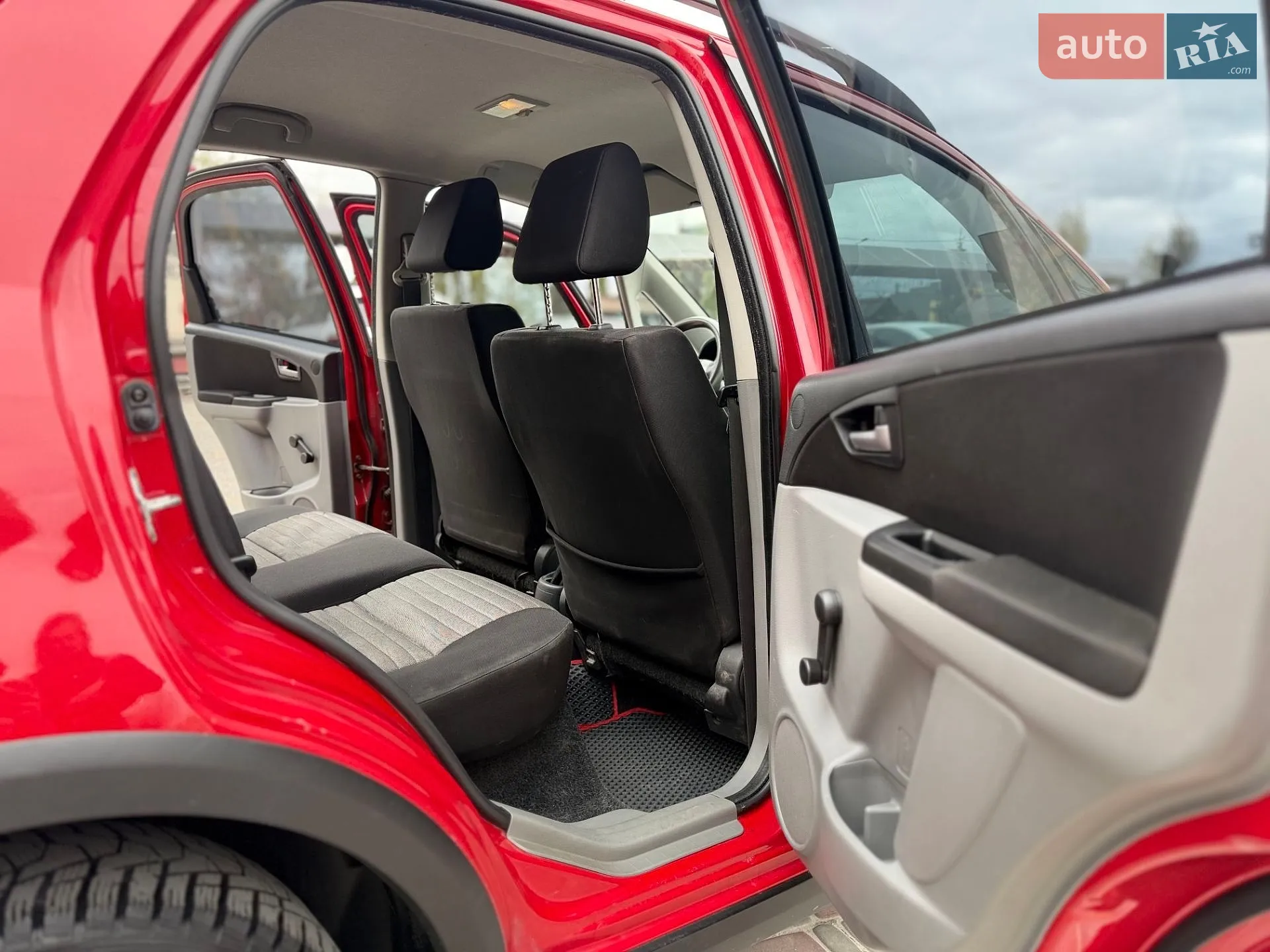 2014 Suzuki SX4 - мініатюра 7