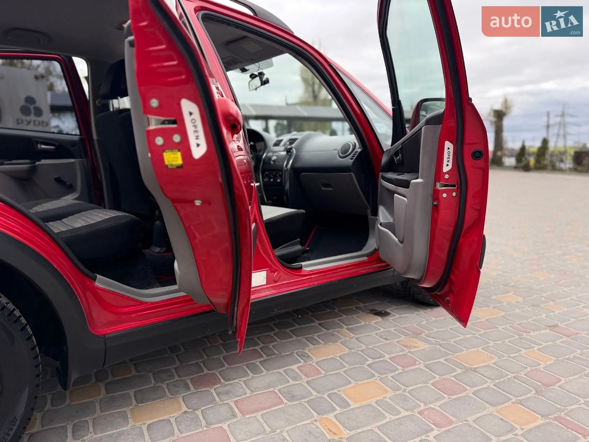 2014 Suzuki SX4 - мініатюра 9