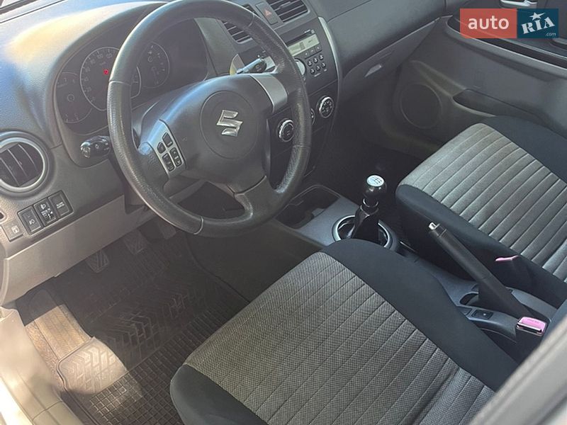 Внедорожник / Кроссовер Suzuki SX4 2009 в Дубно