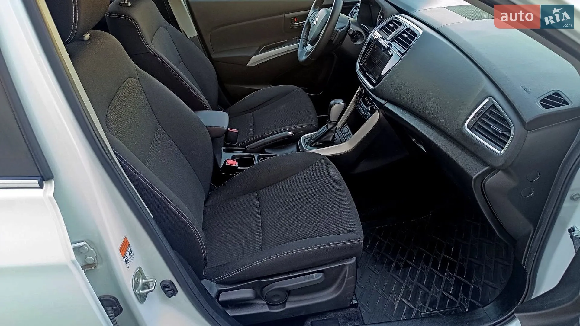 2019 Suzuki SX4 - мініатюра 6