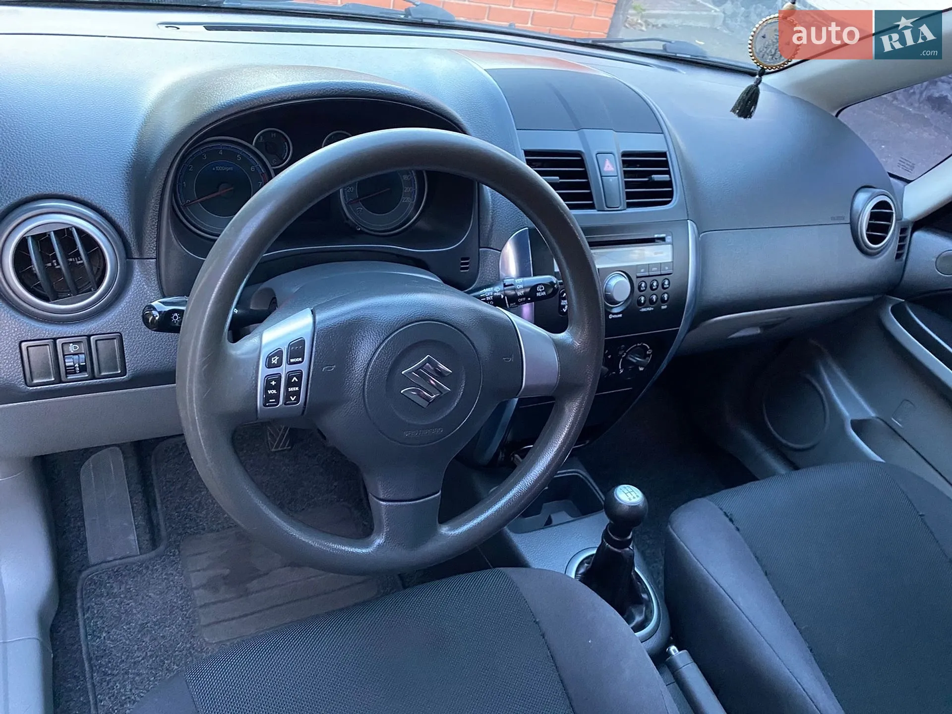 2013 Suzuki SX4 - мініатюра 8