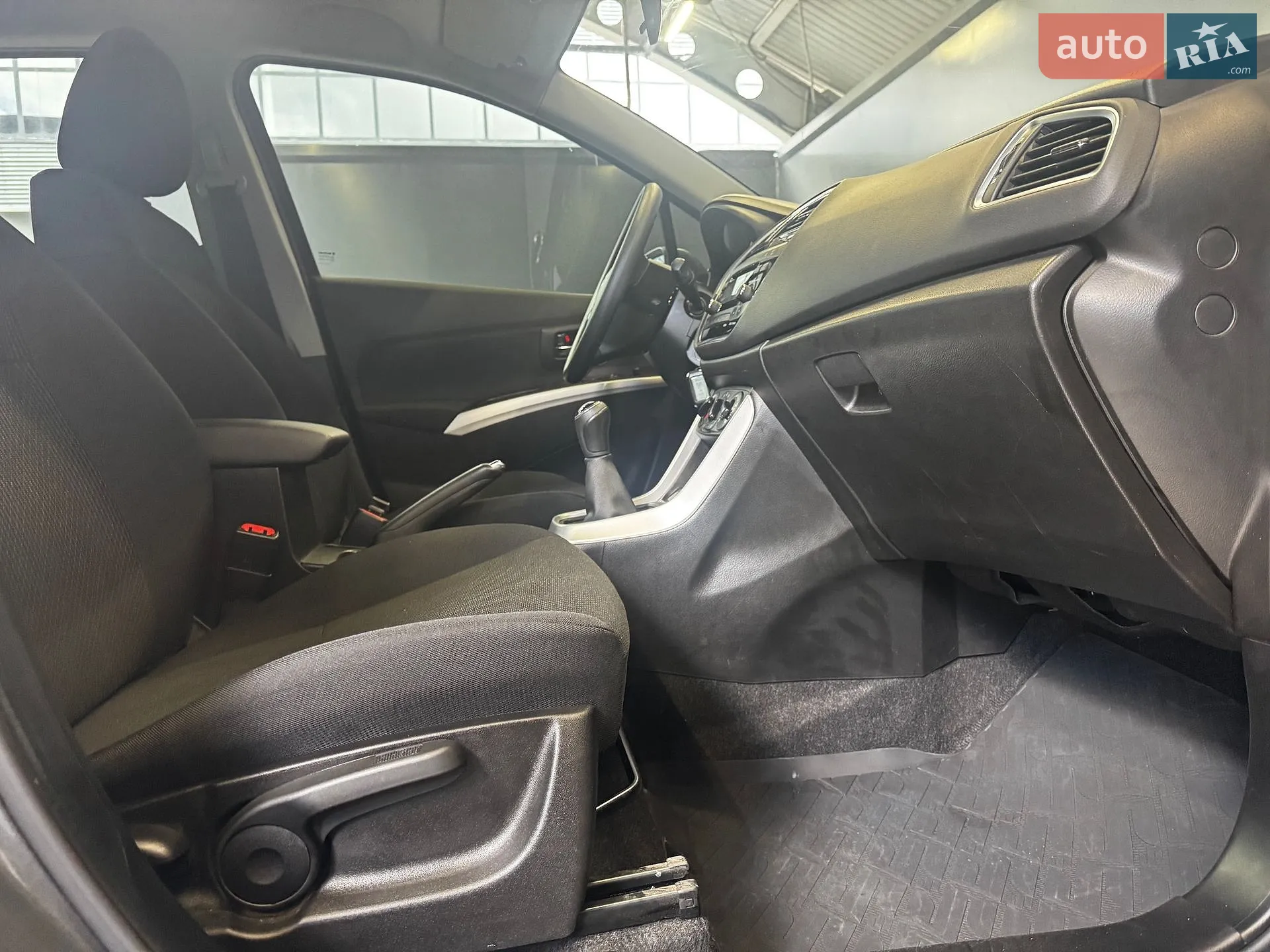 2021 Suzuki SX4 - мініатюра 31