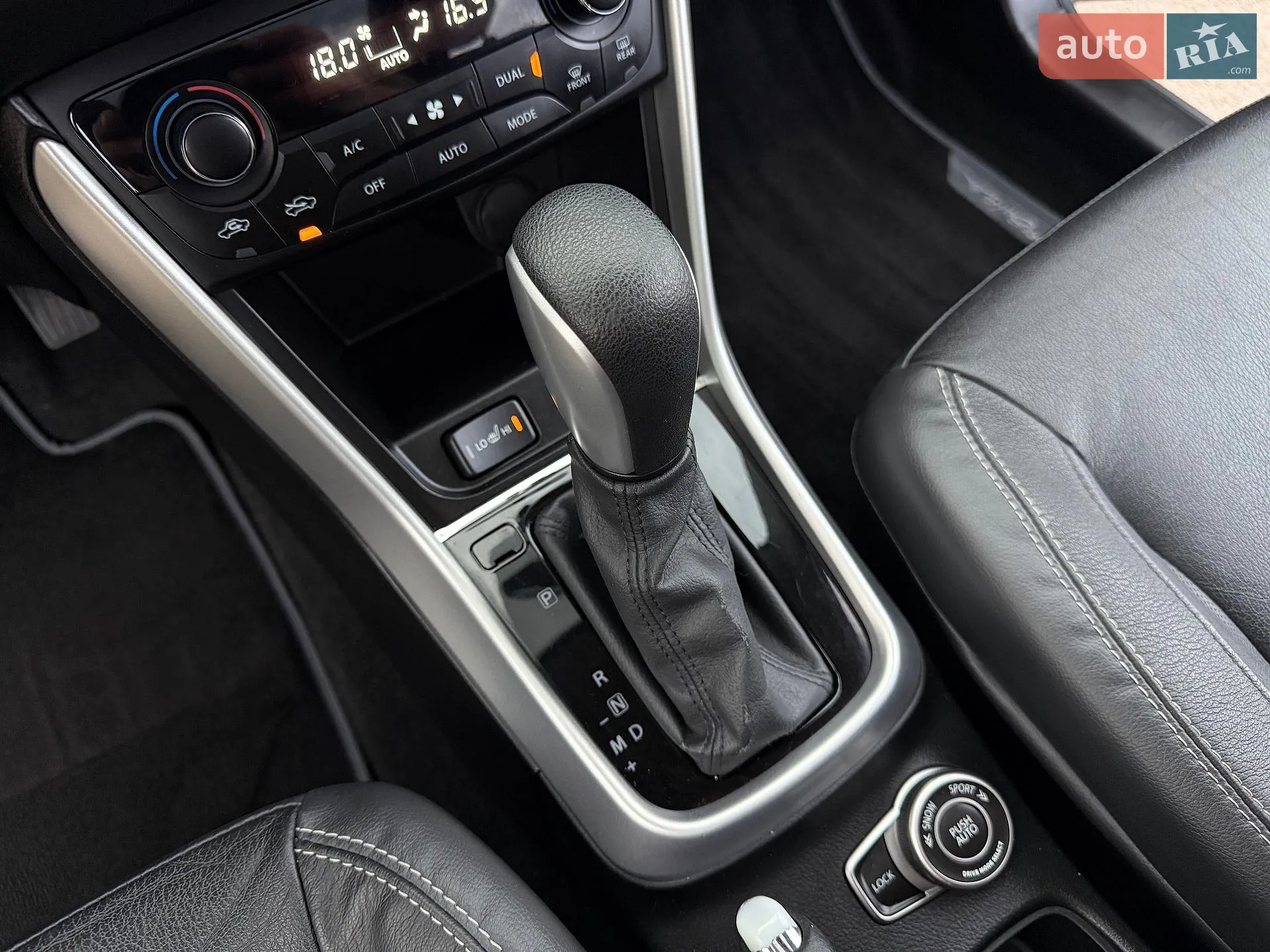 2015 Suzuki SX4 - мініатюра 75