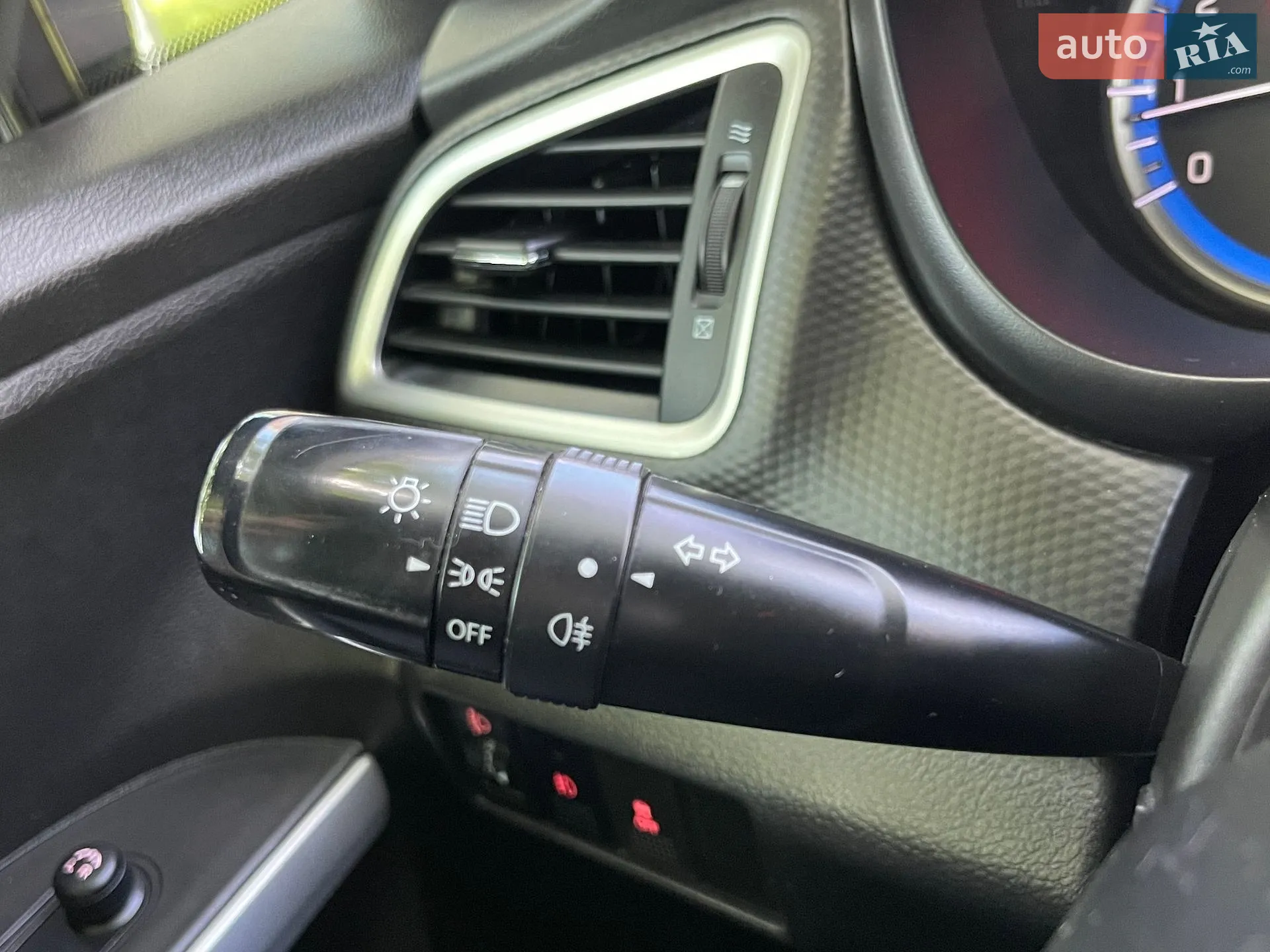 2019 Toyota Land Cruiser - мініатюра 43