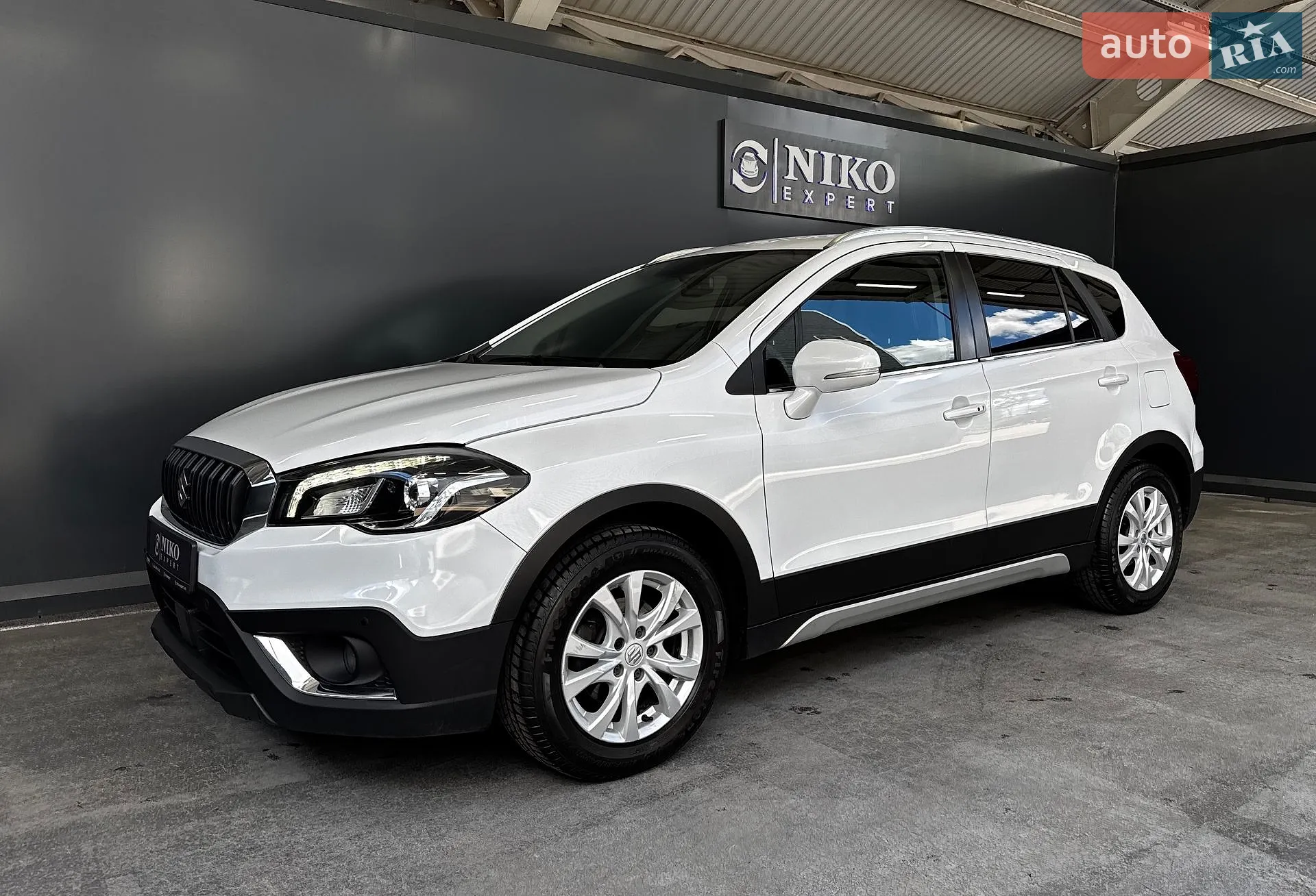 2017 Suzuki SX4 - мініатюра 6