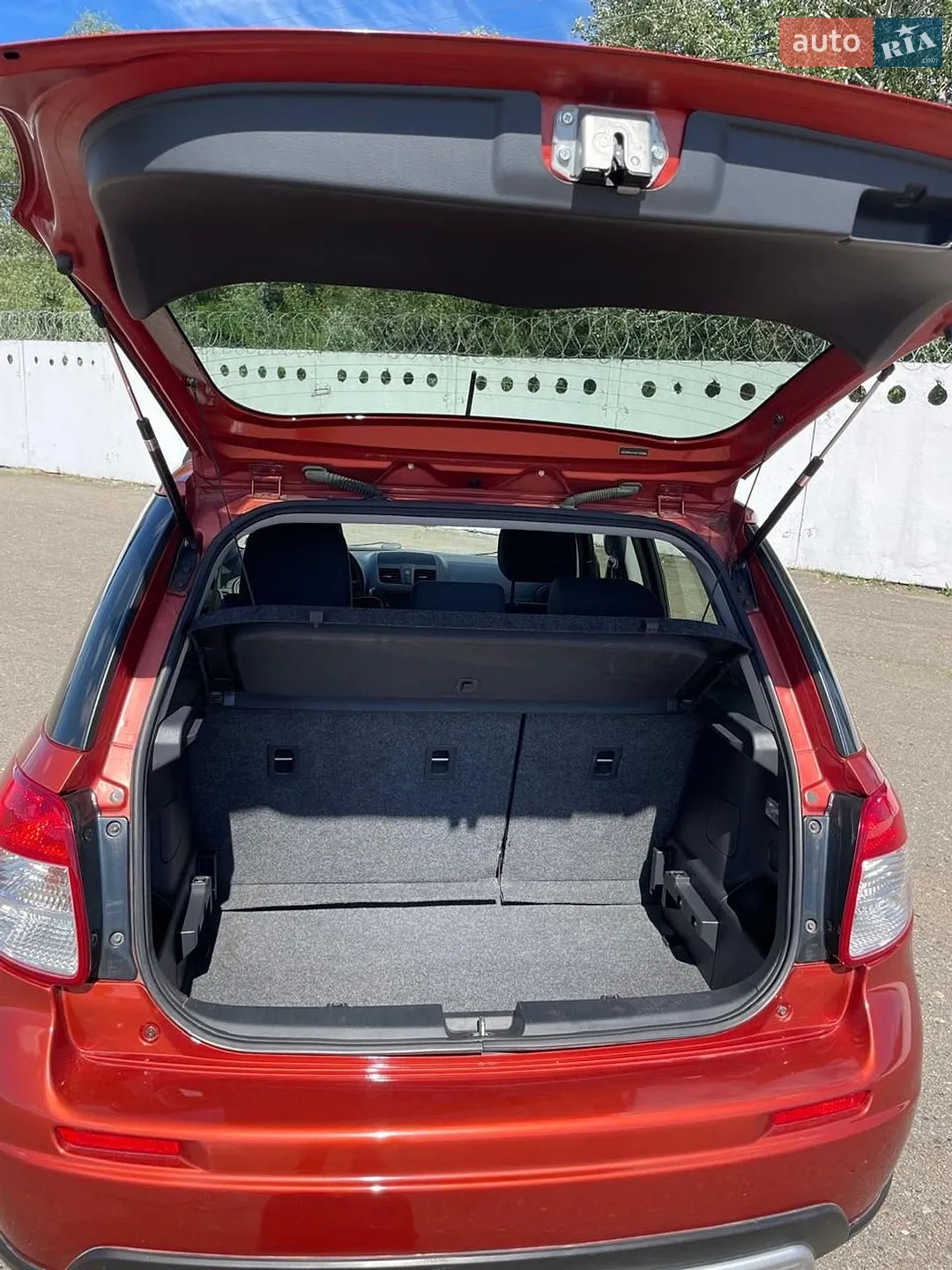 2013 Suzuki SX4 - мініатюра 8