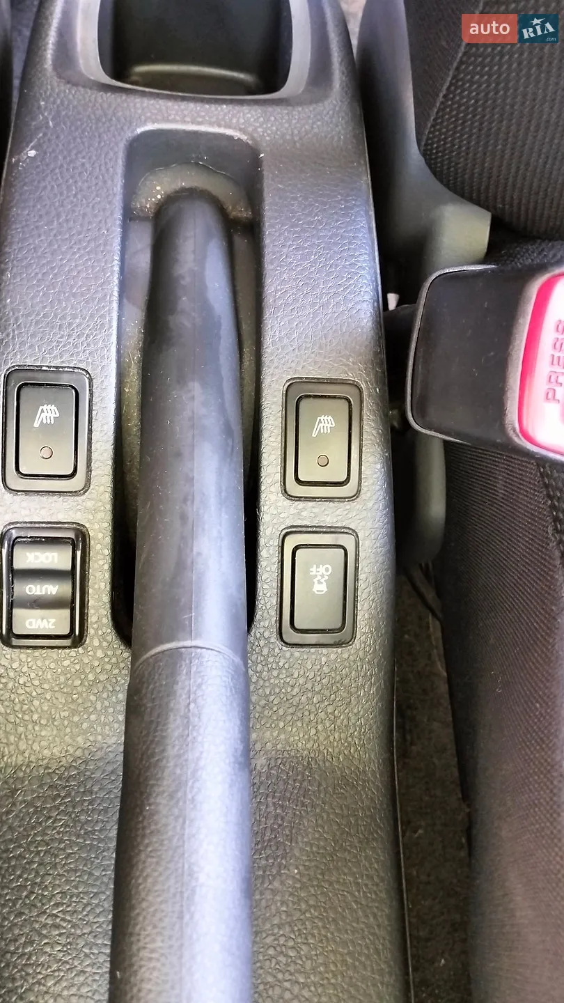 2011 Suzuki SX4 - мініатюра 7