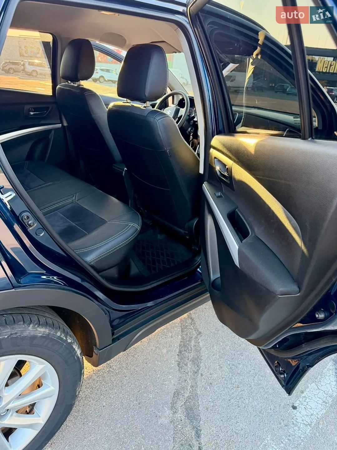 2018 Suzuki SX4 - мініатюра 12