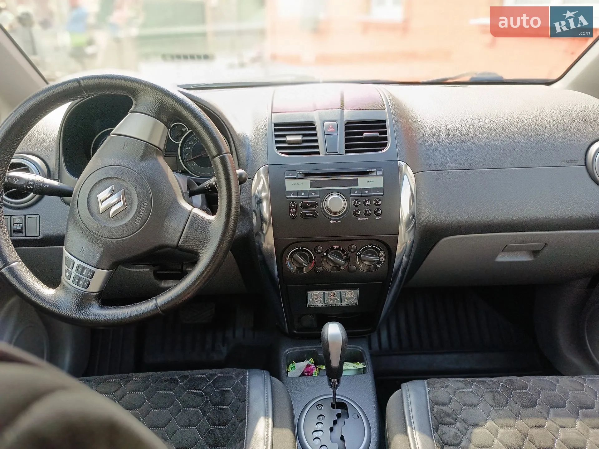 2013 Suzuki SX4 - мініатюра 8