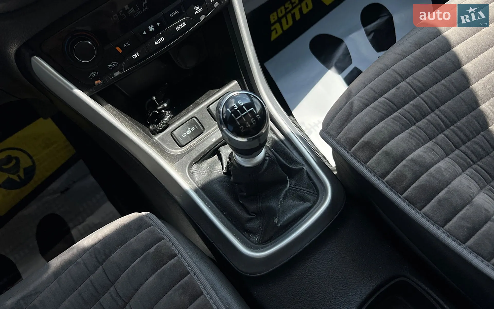 2013 Suzuki SX4 - мініатюра 19