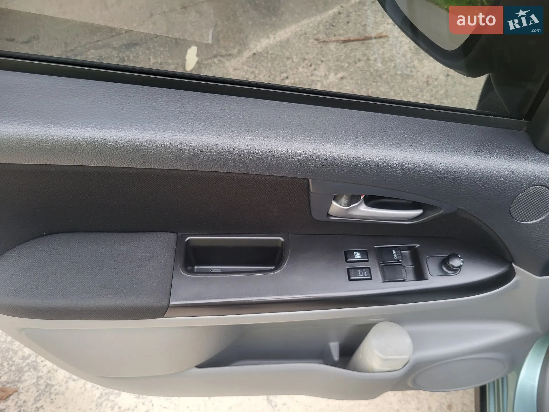 2011 Suzuki SX4 - мініатюра 12