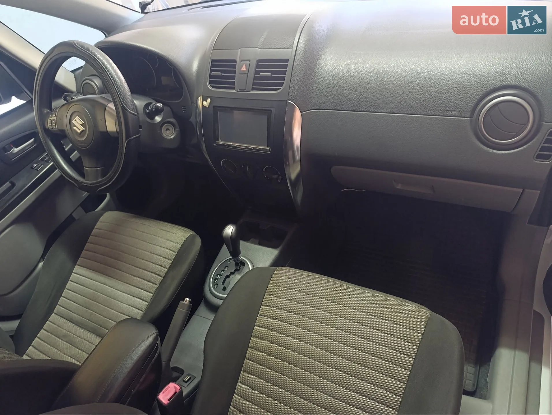 2011 Suzuki SX4 - мініатюра 34