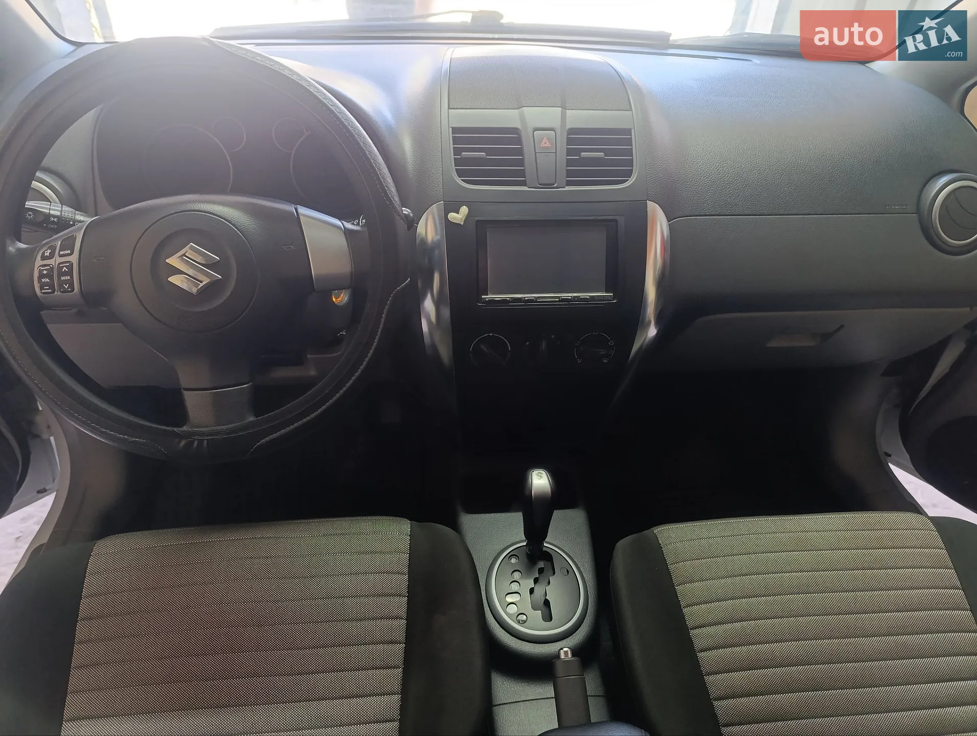 2011 Suzuki SX4 - мініатюра 33