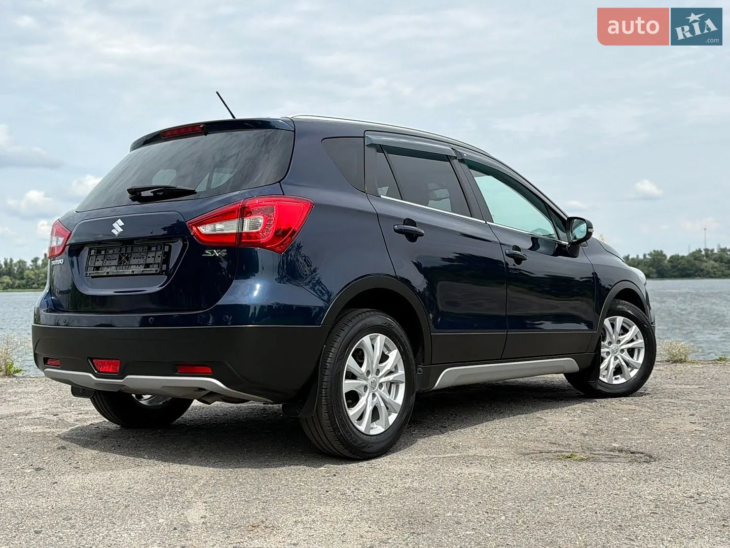 2018 Suzuki SX4 - мініатюра 12