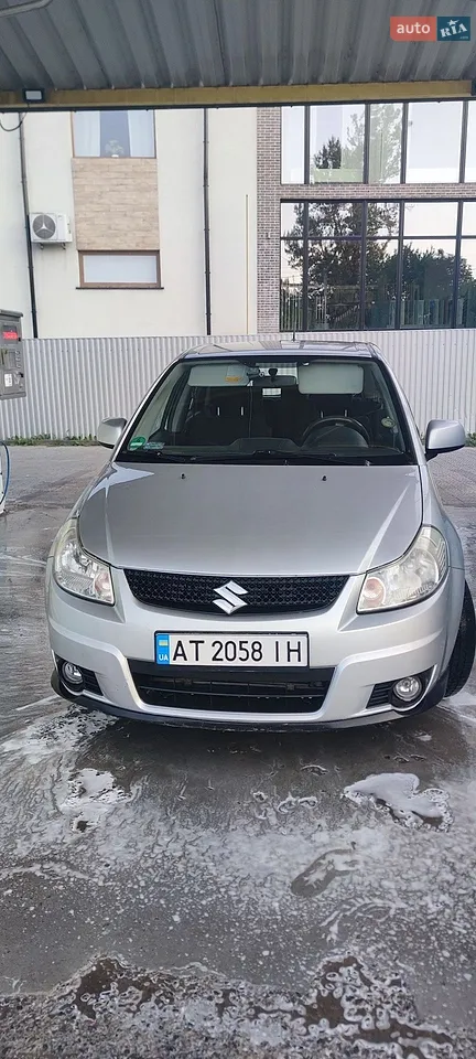 2010 Suzuki SX4 - мініатюра 14