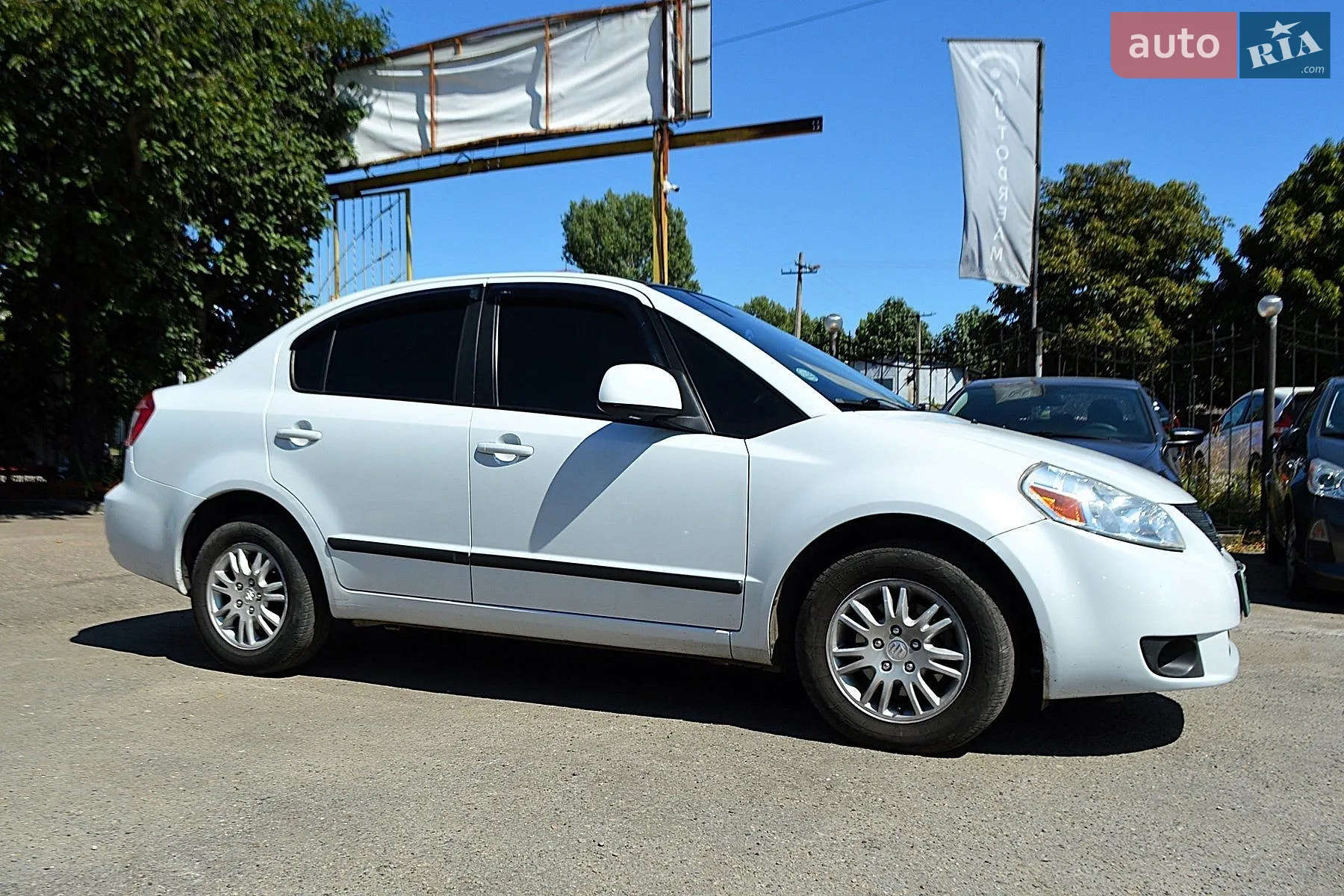 2011 Suzuki SX4 - мініатюра 4