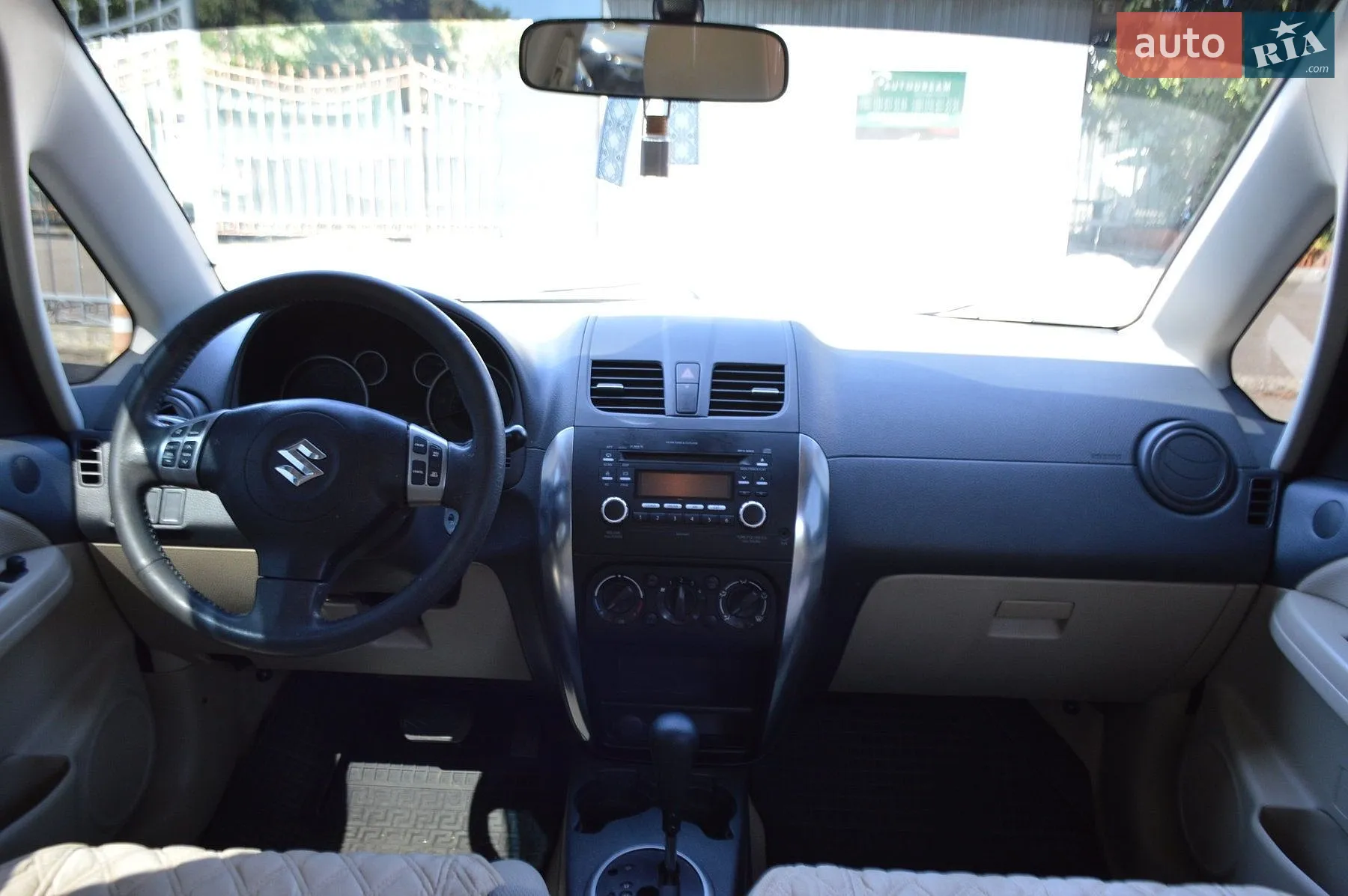 2011 Suzuki SX4 - мініатюра 16