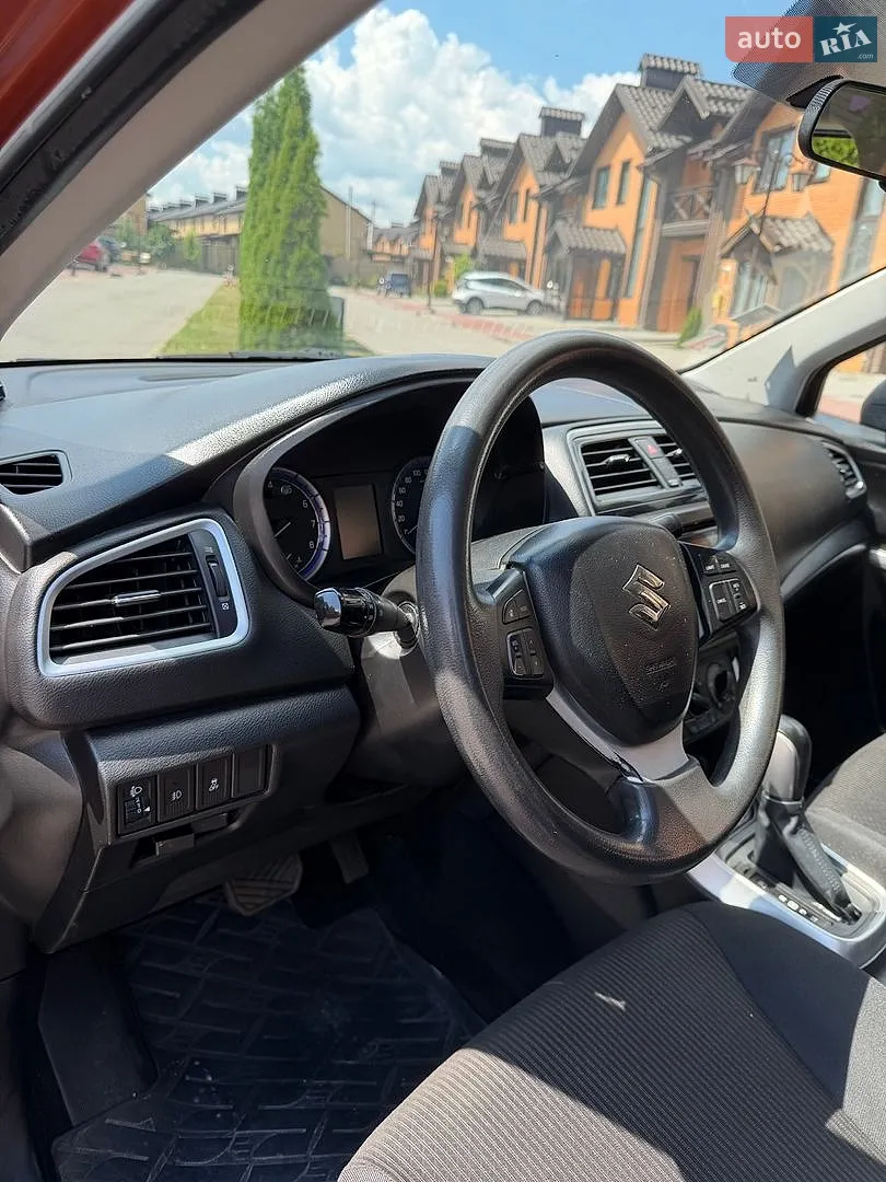 2017 Suzuki SX4 - мініатюра 11