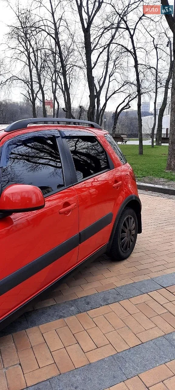 2012 Suzuki SX4 - мініатюра 2