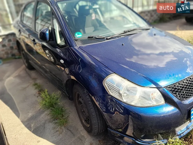 Suzuki SX4