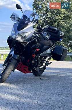 Мотоцикл Спорт-туризм Suzuki V-Strom 1000 2008 в 