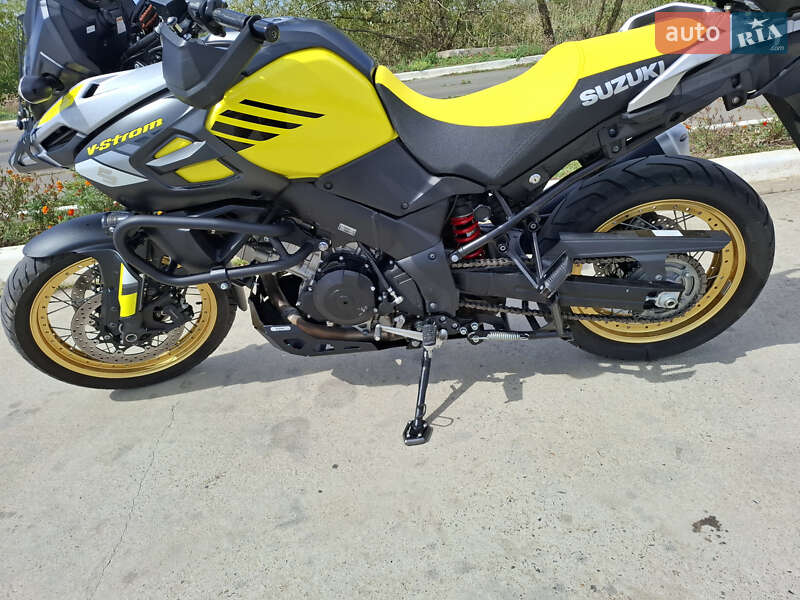 Мотоцикл Туризм Suzuki V-Strom 1050 DE 2018 в Николаеве фото 9 Мотоцикл Туризм Suzuki V-Strom 1050 DE 2018 в Николаеве