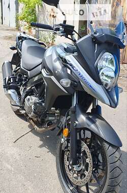 Мотоцикл Спорт-туризм Suzuki V-Strom 650 2021 в 
