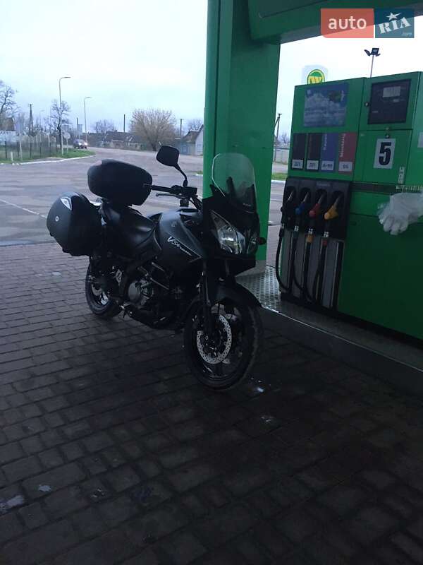 Мотоцикл Многоцелевой (All-round) Suzuki V-Strom 650 2007 в 