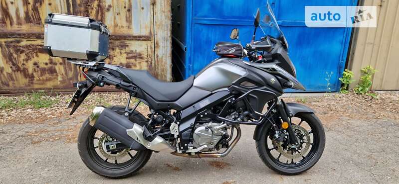 Мотоцикл Спорт-туризм Suzuki V-Strom 650 2021 в 