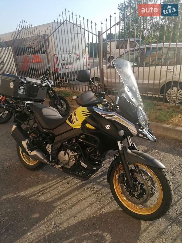 Мотоцикл Туризм Suzuki V-Strom 650 2018 в Киеве