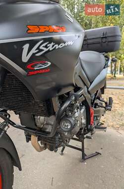 Мотоцикл Многоцелевой (All-round) Suzuki V-Strom 650 2009 в 