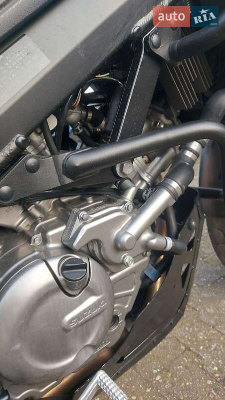 Мотоцикл Туризм Suzuki V-Strom 650 2012 в Киеве