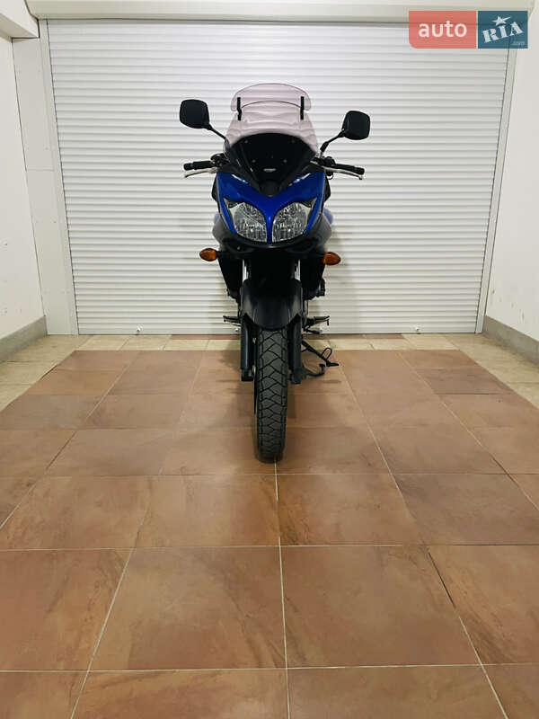 Мотоцикл Позашляховий (Enduro) Suzuki V-Strom 650 2013 в Києві