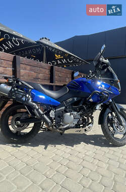 Мотоцикл Туризм Suzuki V-Strom 650 2006 в 