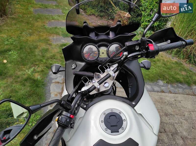 Мотоцикл Багатоцільовий (All-round) Suzuki V-Strom 650 2009 в Києві
