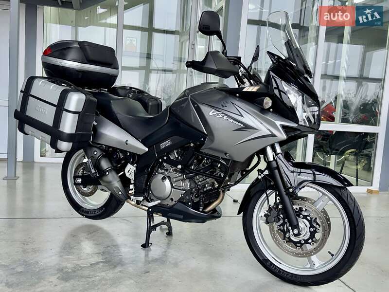 Suzuki V-Strom 650 2010 Suzuki V-Strom 650 2010