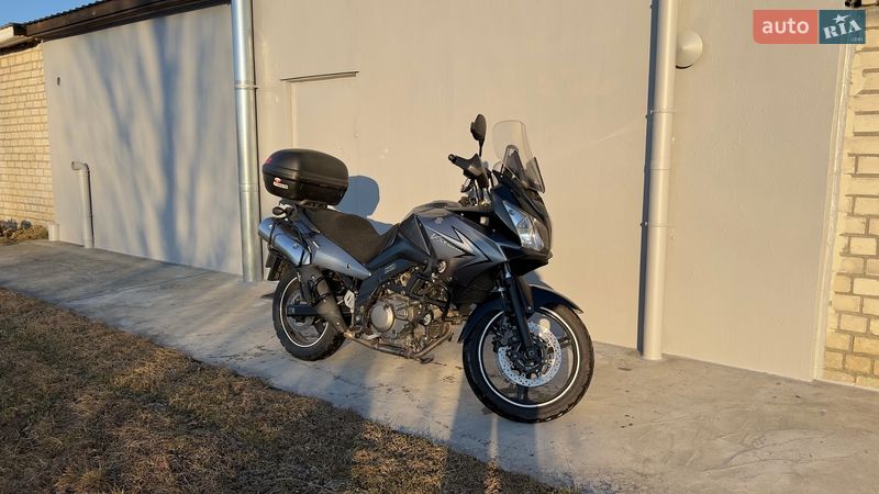 Мотоцикл Круізер Suzuki V-Strom 650 2006 в Житомирі