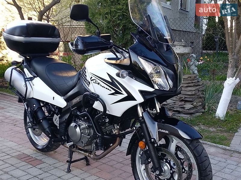 Suzuki V-Strom 650 2010