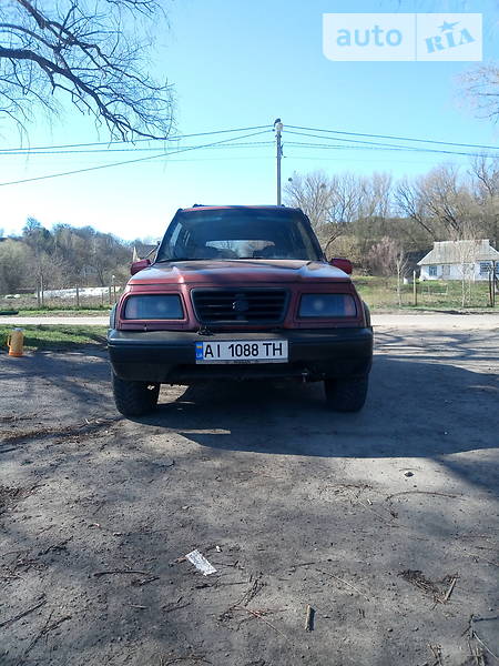 Позашляховик / Кросовер Suzuki Vitara 1997 в Києві