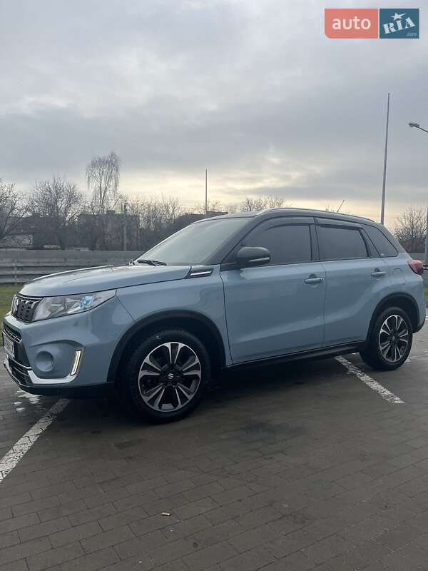 Позашляховик / Кросовер Suzuki Vitara 2019 в Броварах