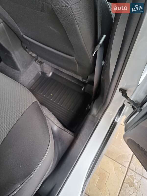 Внедорожник / Кроссовер Suzuki Vitara 2020 в Днепре