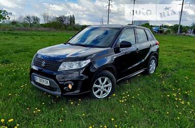 Внедорожник / Кроссовер Suzuki Vitara 2017 в Полтаве