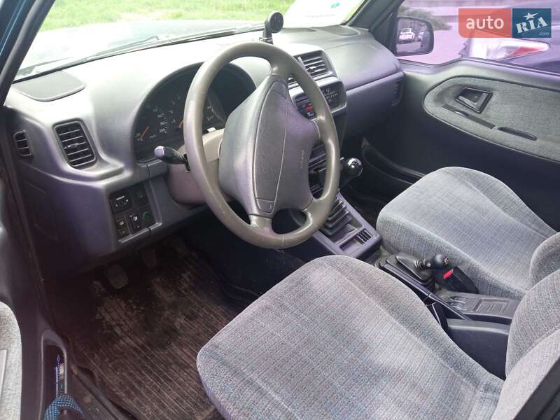 Внедорожник / Кроссовер Suzuki Vitara 1995 в Киеве