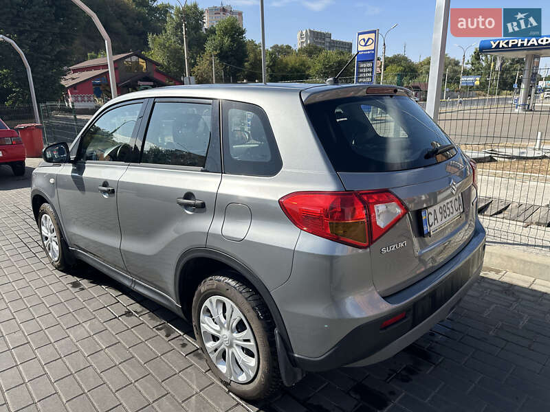 Позашляховик / Кросовер Suzuki Vitara 2017 в Черкасах