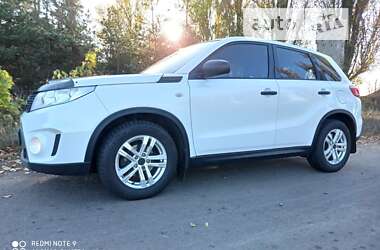 Внедорожник / Кроссовер Suzuki Vitara 2016 в Черкассах