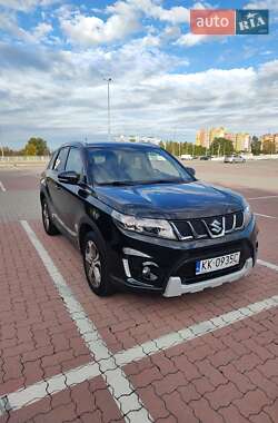 Внедорожник / Кроссовер Suzuki Vitara 2017 в Черкассах